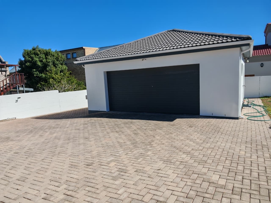 3 Bedroom Property for Sale in Myburgh Park Western Cape